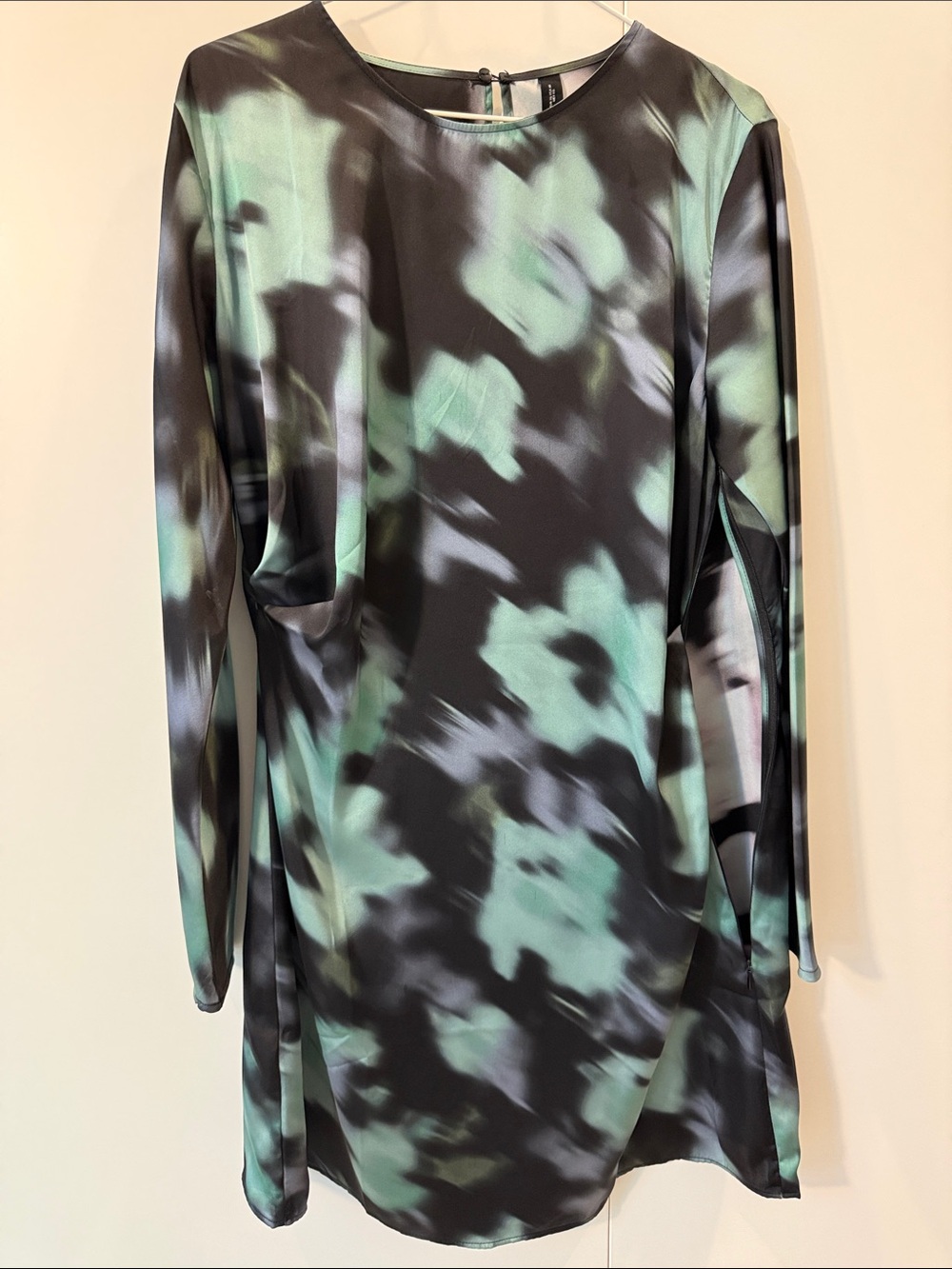 MNG Women's Black and Mint Abstract Long-Sleeve Tunic